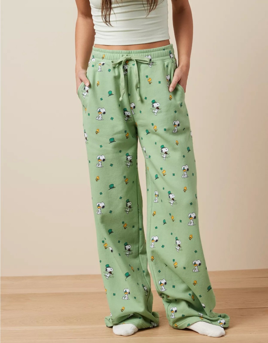 Women American Eagle | Ae Peanuts St. Patrick'S Day Fleece Pj Pant